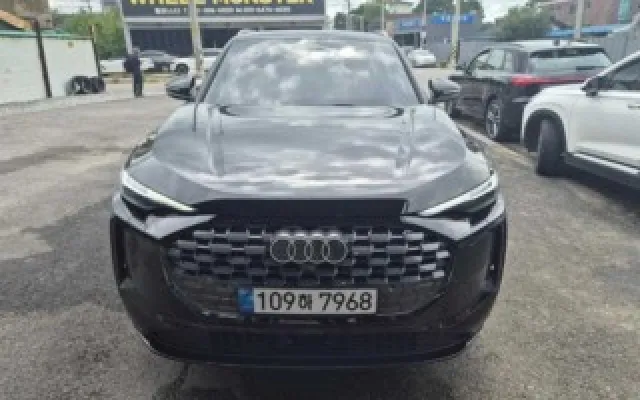 수원무직자중고차전액할부 Q5 (80A) 40 TFSI 콰트로 어드밴스드 매물 사진 9 - 2025/12 10,836km